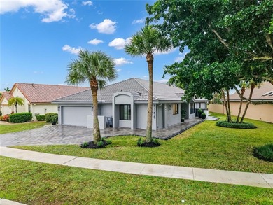 Beach Home For Sale in Boca Raton, Florida