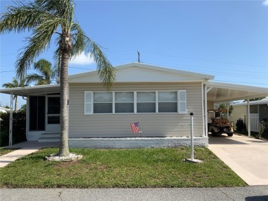 Beach Home Sale Pending in Bradenton, Florida