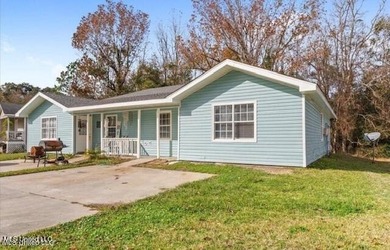 Beach Home For Sale in Long Beach, Mississippi