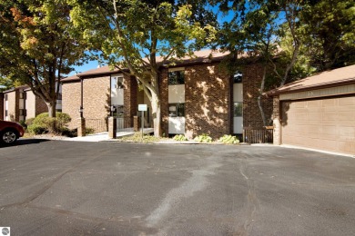 Beach Condo For Sale in Williamsburg, Michigan