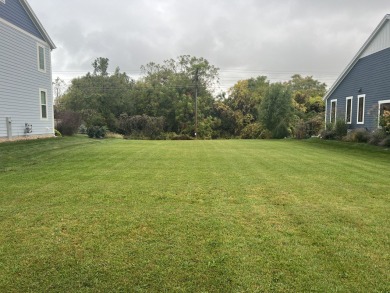 Beach Lot For Sale in Saint Francis, Wisconsin