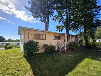 Beach Home For Sale in Brookings, Oregon