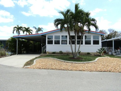 Beach Home For Sale in Fort Myers, Florida