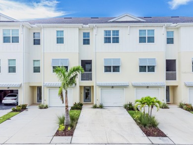 Beach Townhome/Townhouse For Sale in Seminole, Florida