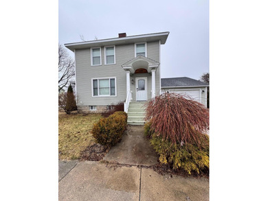 Beach Home Active Under Contract in Alpena, Michigan