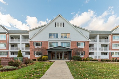 Beach Condo Active Under Contract in Milford, Connecticut