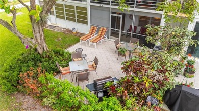 Beach Condo For Sale in Deerfield Beach, Florida