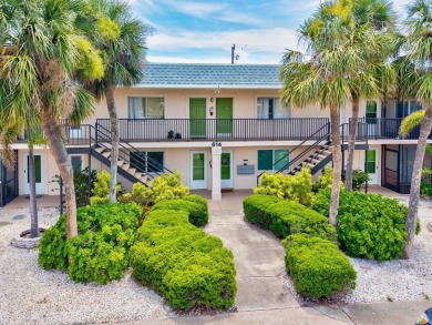 Beach Condo Sale Pending in Venice, Florida