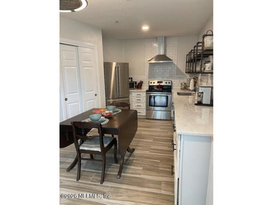 Beach Condo For Sale in Jacksonville Beach, Florida