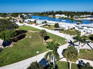 Beach Lot Sale Pending in Ruskin, Florida