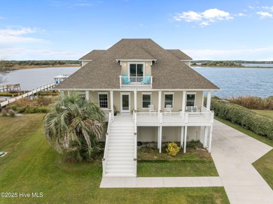 Beach Home For Sale in North Topsail Beach, North Carolina