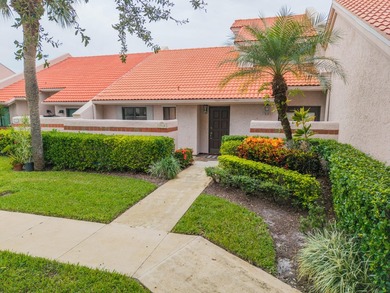 Beach Home For Sale in Port Saint Lucie, Florida