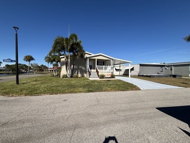 Beach Home For Sale in Venice, Florida