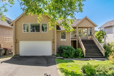Beach Home For Sale in Cannon Beach, Oregon