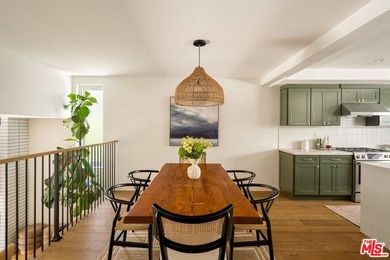 Beach Townhome/Townhouse For Sale in Marina Del Rey, California