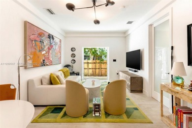 Beach Condo For Sale in Miami Beach, Florida