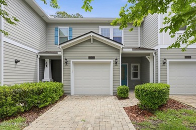 Beach Townhome/Townhouse For Sale in Ponte Vedra, Florida