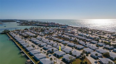 Beach Condo For Sale in Englewood, Florida