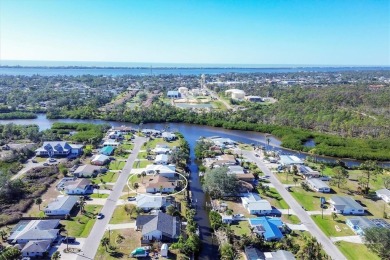 Beach Home For Sale in Englewood, Florida