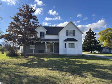 Beach Home For Sale in East Tawas, Michigan