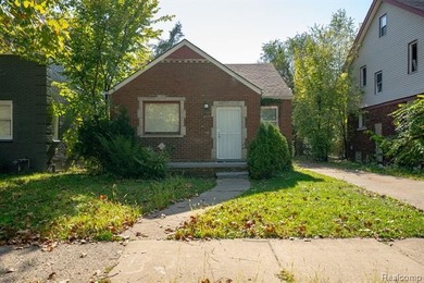 Beach Home For Sale in Detroit, Michigan