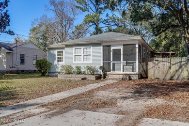 Beach Home Sale Pending in Biloxi, Mississippi