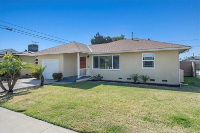 Beach Home Sale Pending in Long Beach, California