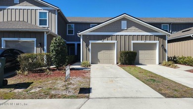 Beach Townhome/Townhouse Sale Pending in Jacksonville, Florida
