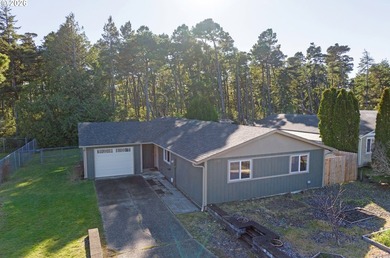 Beach Home For Sale in Florence, Oregon