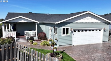 Beach Home For Sale in Brookings, Oregon