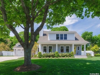 Beach Home For Sale in Southold, New York