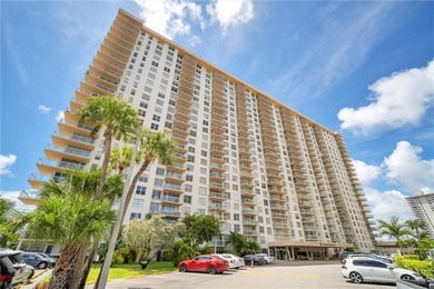 Beach Condo For Sale in Sunny Isles Beach, Florida