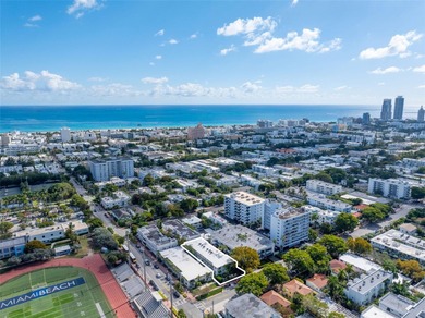 Beach Condo For Sale in Miami Beach, Florida