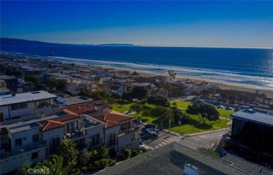 Beach Home For Sale in Manhattan Beach, California