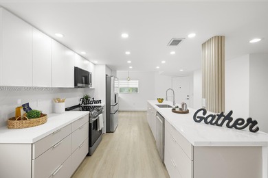 Beach Condo For Sale in Pembroke Pines, Florida