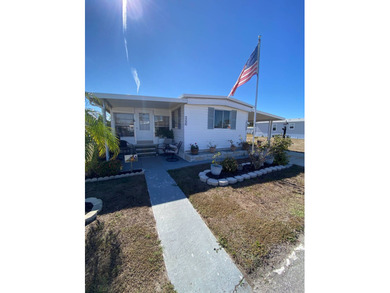 Beach Home For Sale in Ruskin, Florida
