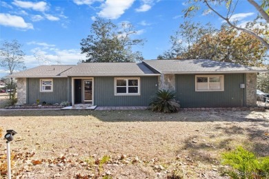 Beach Home For Sale in Homosassa, Florida