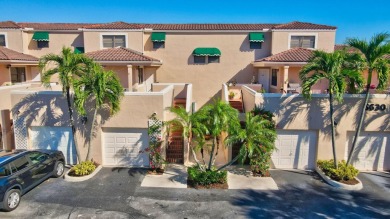 Beach Condo For Sale in Boca Raton, Florida