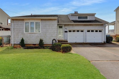 Beach Home Sale Pending in Massapequa, New York