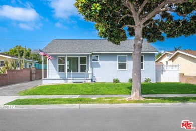 Beach Home For Sale in Torrance, California