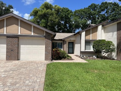 Beach Home For Sale in Weeki Wachee, Florida