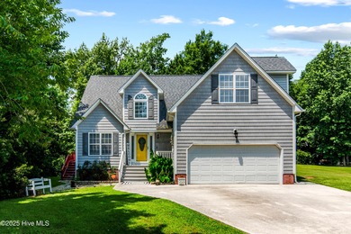 Beach Home For Sale in Sneads Ferry, North Carolina