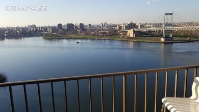 Beach Condo For Sale in Queens, New York
