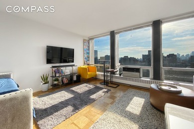 Beach Condo For Sale in New York, New York