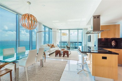 Beach Condo For Sale in Miami Beach, Florida