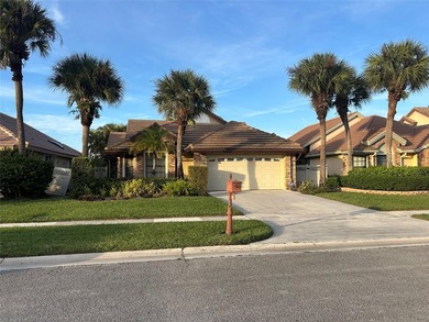 Beach Home Active Under Contract in Boynton Beach, Florida