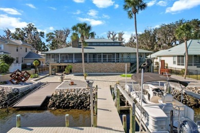 Beach Home For Sale in Crystal River, Florida