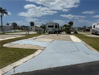 Beach Lot For Sale in Fort Myers, Florida