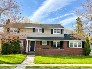 Beach Home Sale Pending in Alpena, Michigan