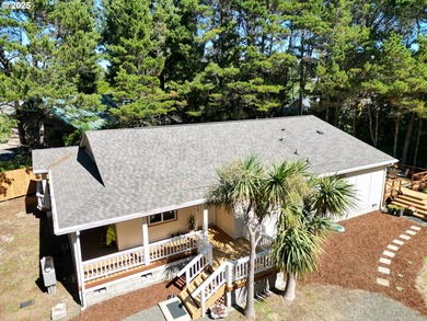 Beach Home For Sale in Florence, Oregon